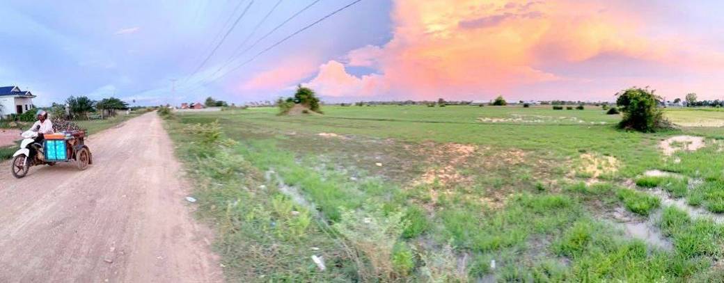 Phnom Touch土地出售，位于Phnom Touch