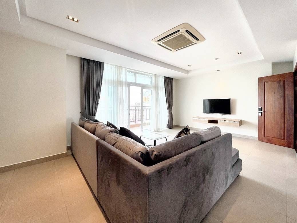 Serviced Apartment For Rent in Chamkarmon $1,500