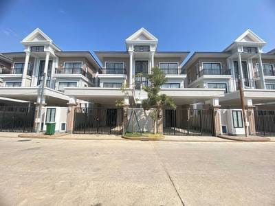 Borey Peng Huoth: The Star Platinum Euro Ville | 4 Bedrooms Dvojvila K pronájmu