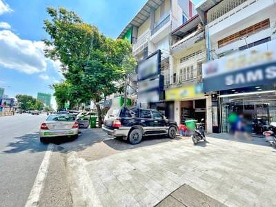 $1,600 Shophouse