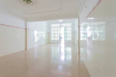 Chaom Chau 1 Flat House For Sale in Chaom Chau 1