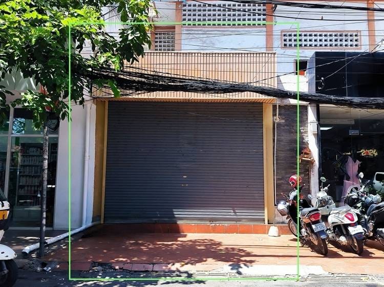 CommercialShophouse สำหรับเช่า ใน BKK 1, Boeng Keng Kang, Phnom Penh