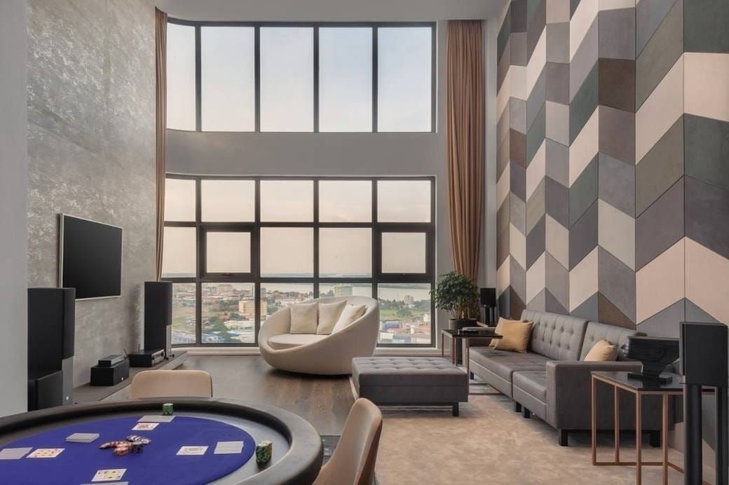 Condo For Rent in Chroy Changvar $1,500