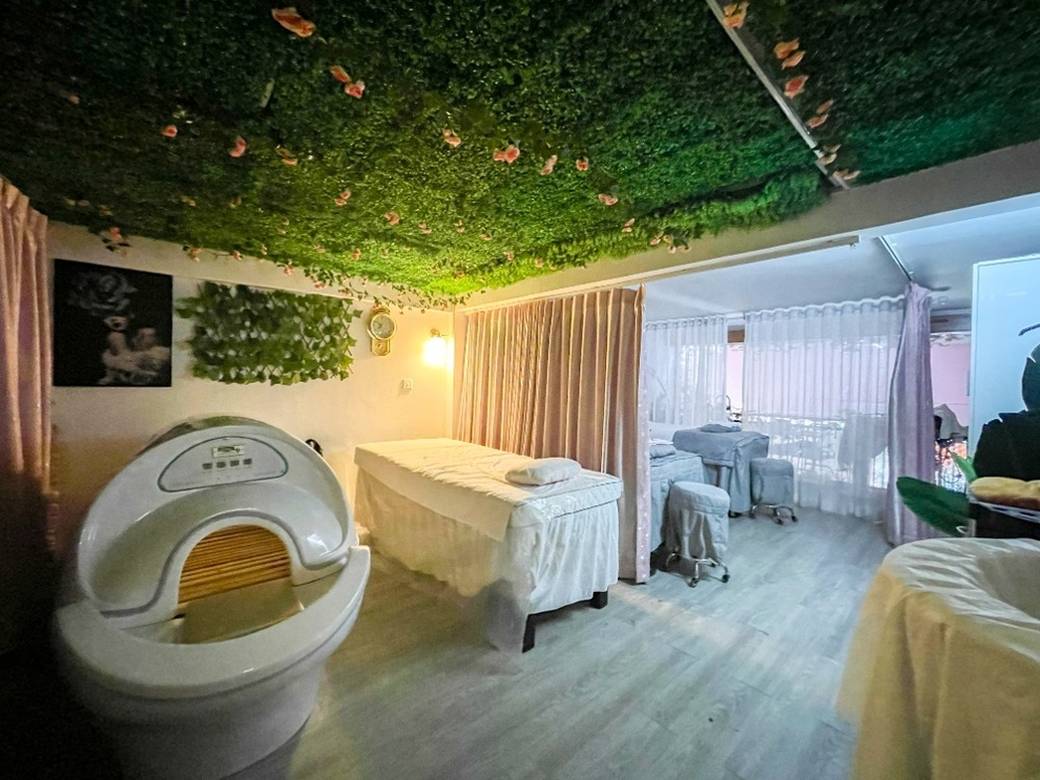 CommercialShophouse สำหรับเช่า ใน, BKK 1, บึงเกงกอง, พนมเปญ