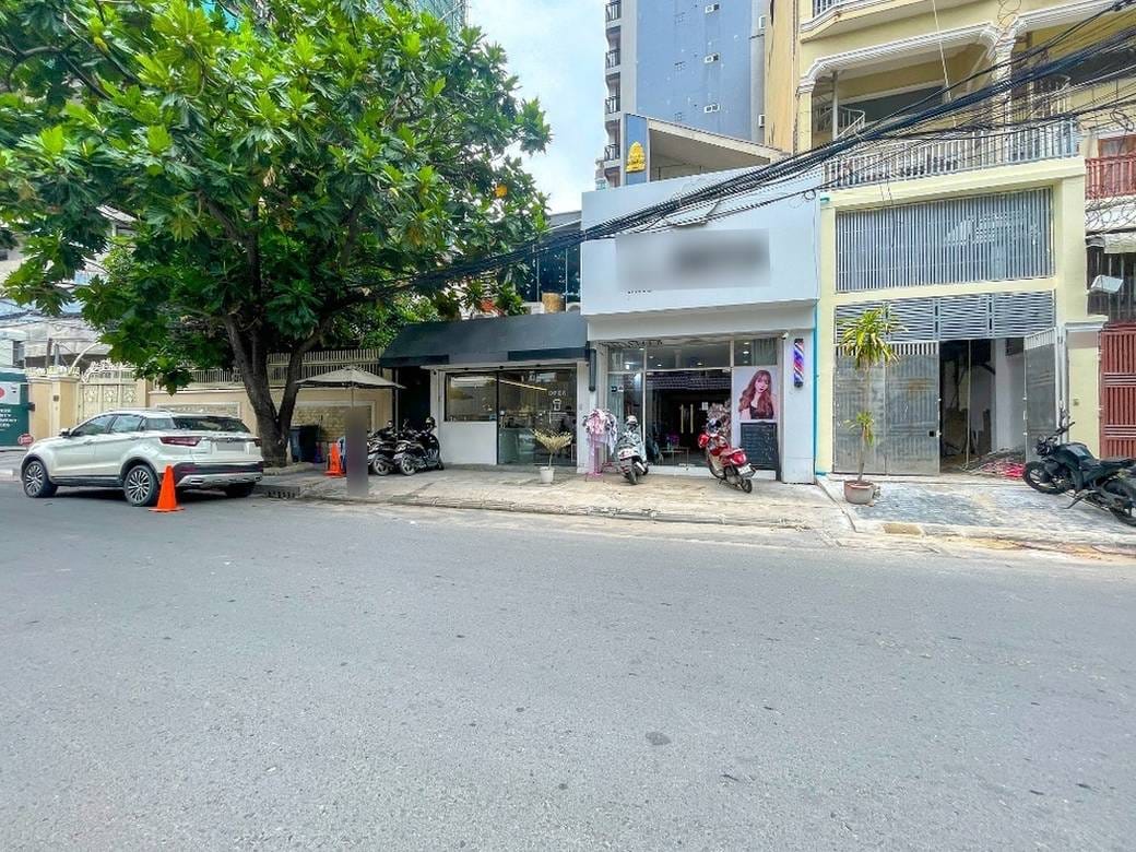 CommercialShophouse สำหรับเช่า ขนาดที่ดิน 120 ตร.ม.