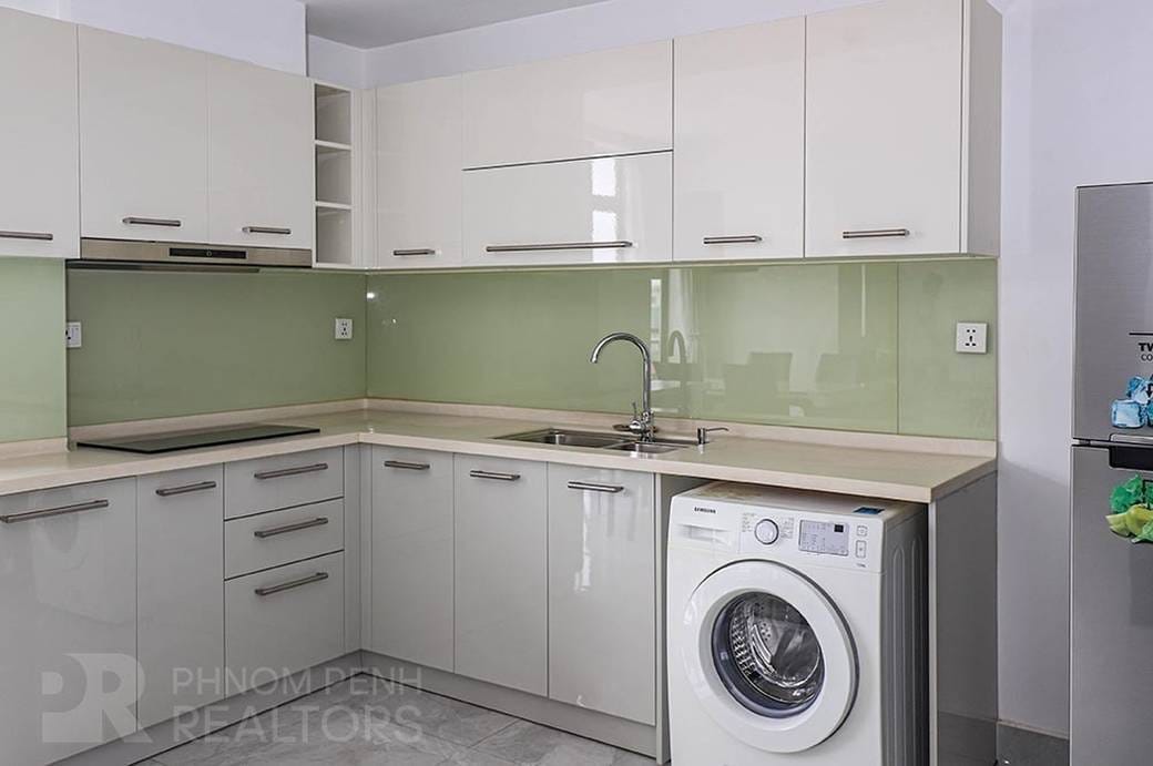 Appartement À louer de 85 m² de terrain