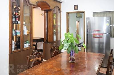 Flat House For Rent in Boeung Trabek, Chamkarmon, Phnom Penh