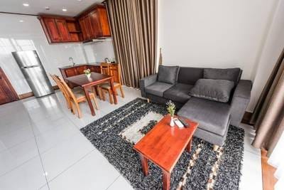សណ្ឋាគារ សំរាប់ជួល ទំហំដី 460 ម៉ែត្រការ៉េ