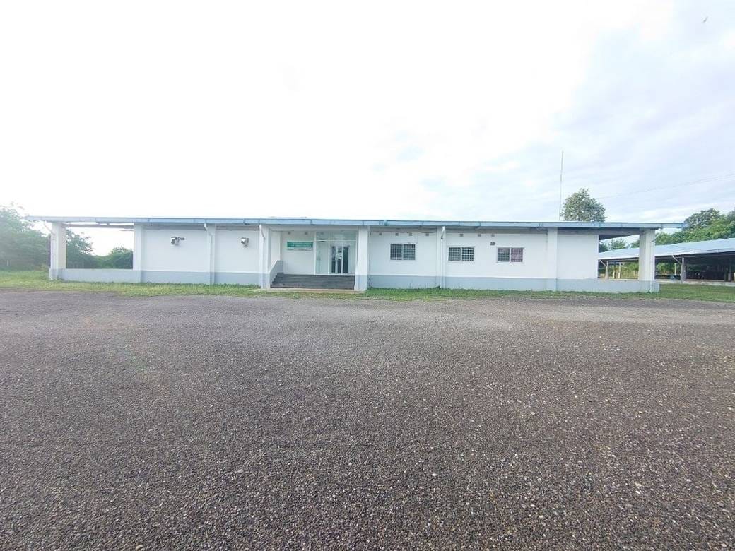 Usine À vendre de 64,305 m² de terrain