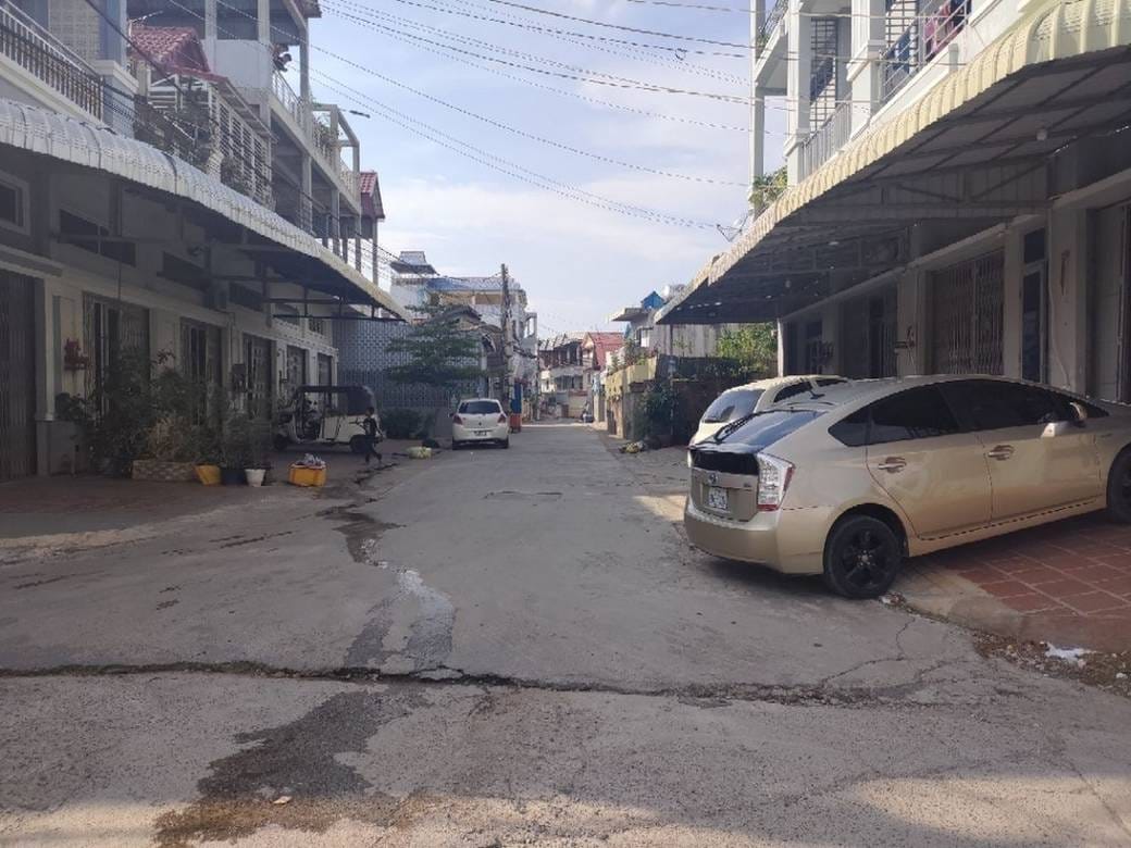 Lot For Sale in Por Sen Chey $280,000