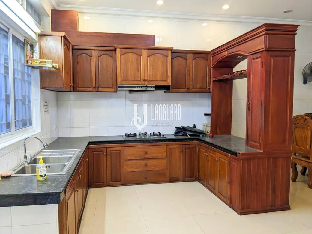 Villa For Rent in Boeung Trabek, Chamkarmon, Phnom Penh