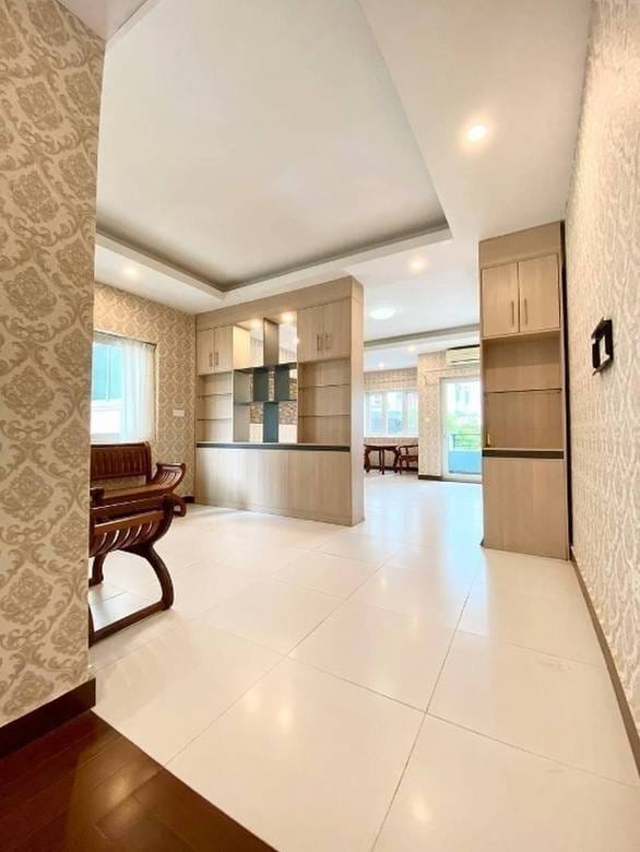 Apartment For Rent in Boeng Keng Kang $8,000