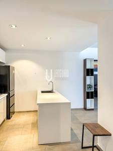 Condo À louer de 126 m² habitables à Sen Sok