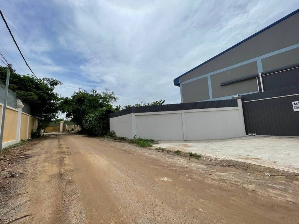 Entrepôt À louer à Preaek Thmei, Chbar Ampov, Phnom Penh