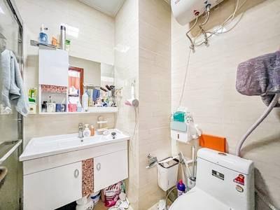 Condo Na prodej in Chamkarmon $110,000