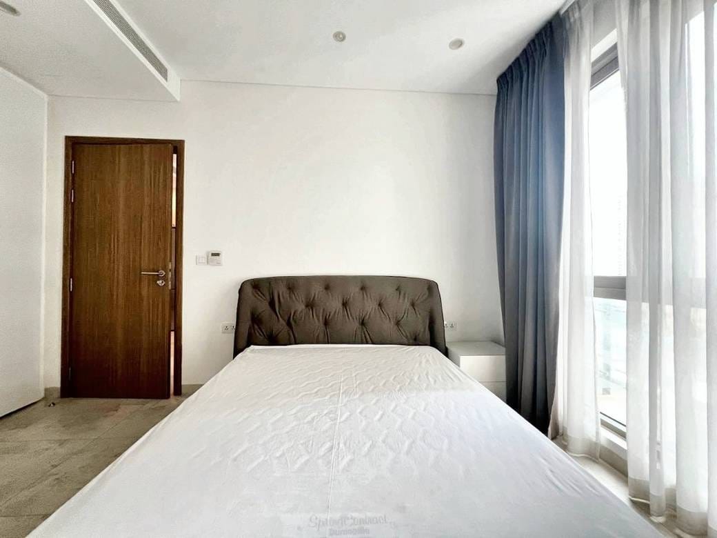 Embassy Residences - Phnom Penh's Landmark Condominium | Tonle Bassac Apartmán Na prodej in Tonle Bassac