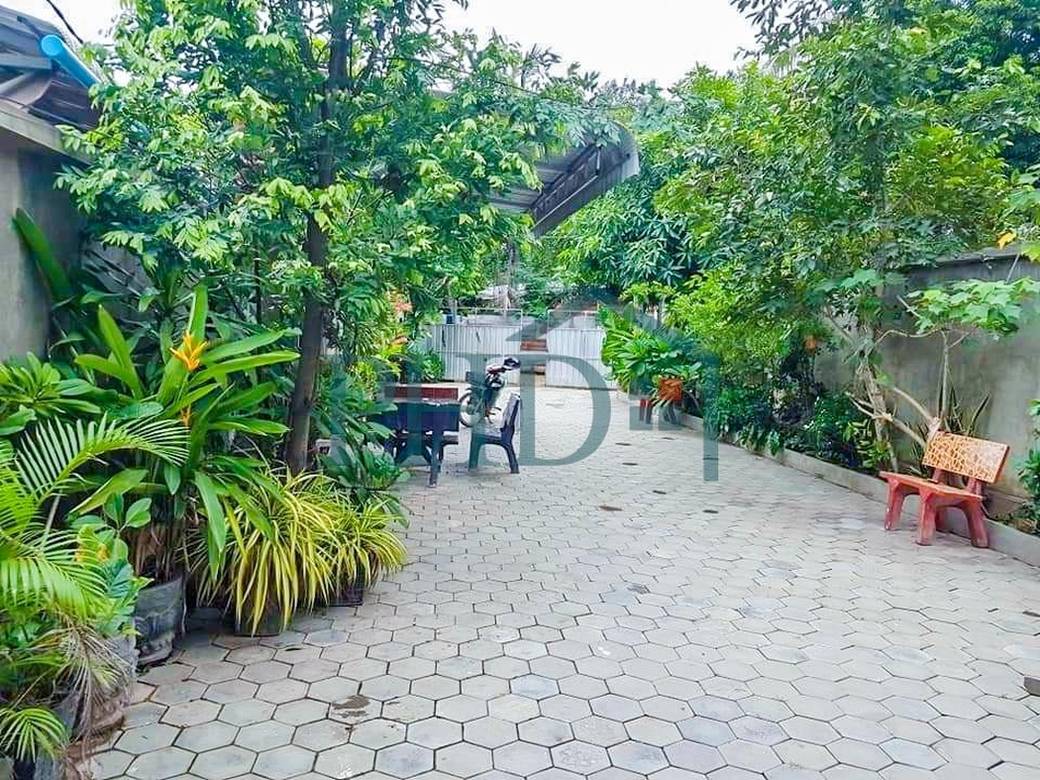 វីឡា តម្លៃ សុំដំណឹង