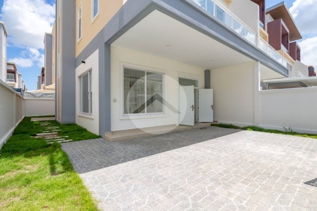 Вилла Для Аренды with 3 Parking Space