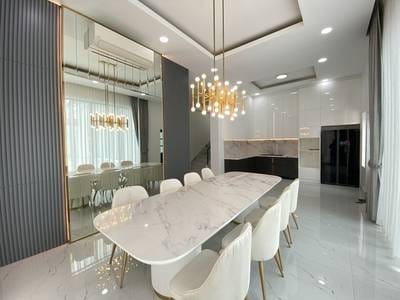 Villa À vendre de 432 m² habitables à Chbar Ampov