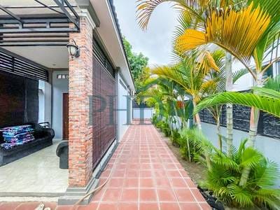 Vila K pronájmu in Siem Reap Na dotaz