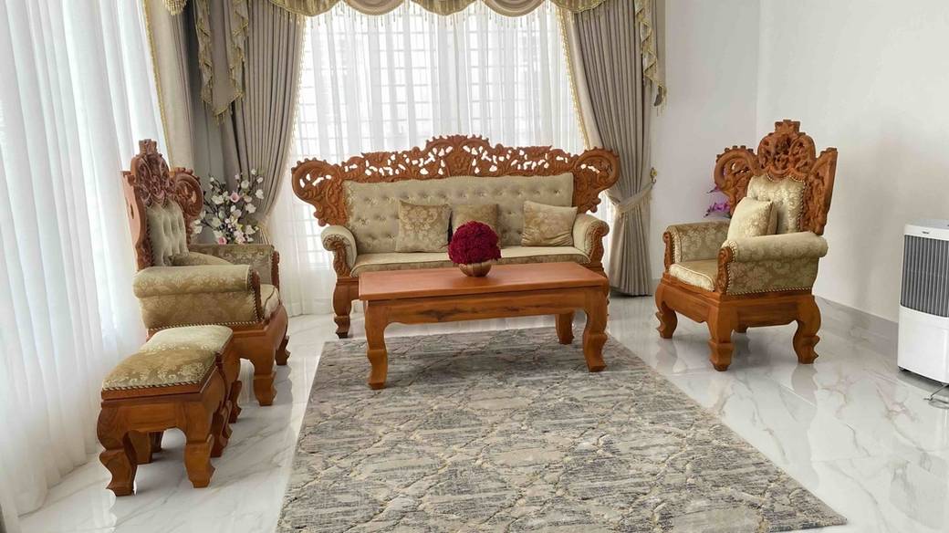 $450,000 Villa