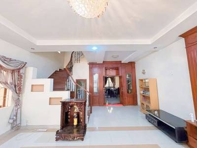 $600 Villa