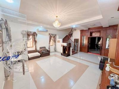 147 sqm Land Size Villa For Rent