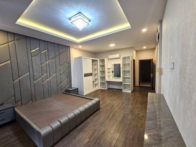 Chroy Changvar店屋出租，位于Chroy Changvar