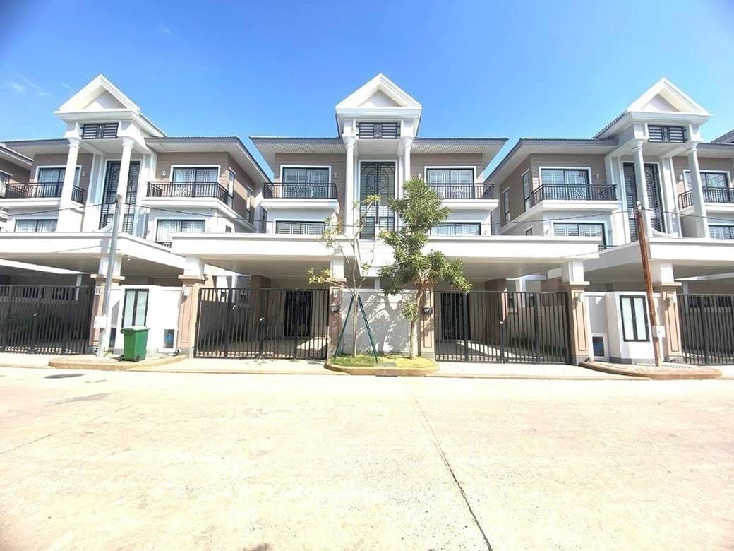 $1,200 Dvojvila
