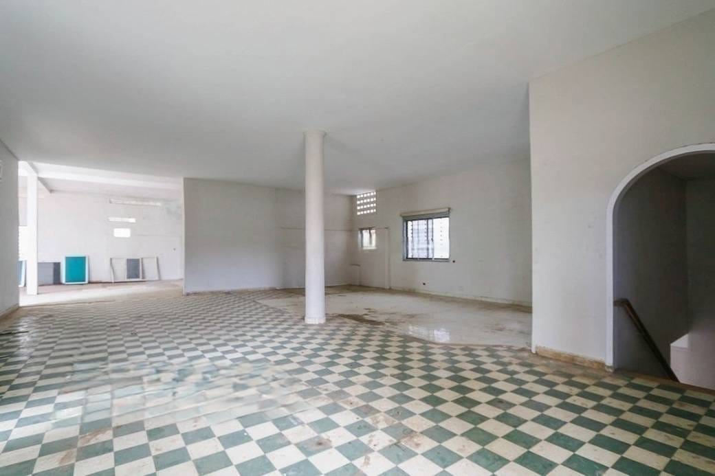 735 sqm Land Size Building For Rent for $2,500
