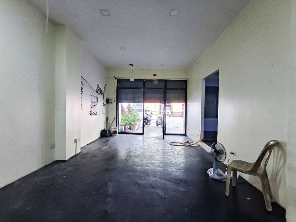 Boeng Keng Kang80平方米使用面积店屋出租