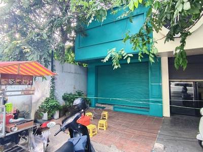 $1,500 Shophouse