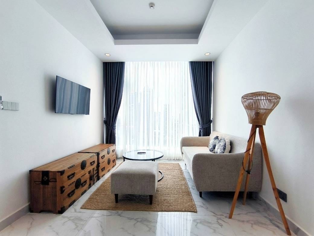 J Tower 2 Condominium | Zařízeno Condo K pronájmu