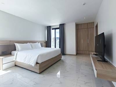 3 Bedrooms Serviced Apartment For Rent for $3,800