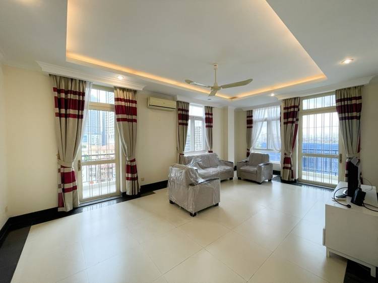 Tonle Bassac, Chamkarmon, Phnom Penh的平房出租