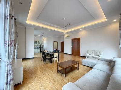 Penthouse K pronájmu in Tonle Bassac, Chamkarmon, Phnom Penh