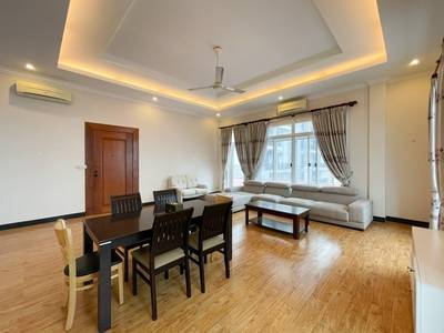 Chamkarmon Penthouse K pronájmu in Chamkarmon