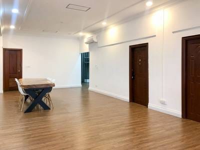 House and lot K pronájmu in Daun Penh $1,700