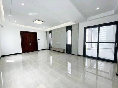 Villa For Sale in Chroy Changvar $430,000