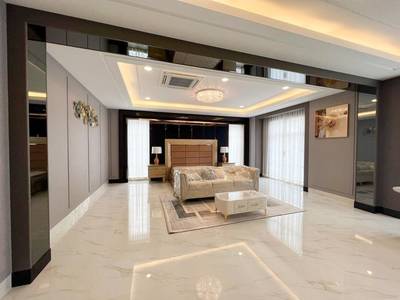 Borey Peng Huoth : The Star Diamond | 537.5平方米土地面积的别墅出售，价格$1,990,000