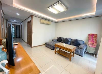 Zařízeno Condo K pronájmu