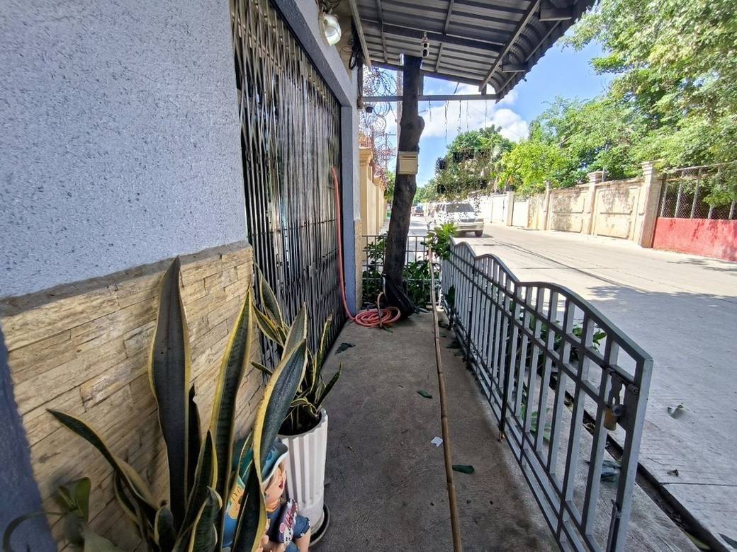 $170,000 Flat House