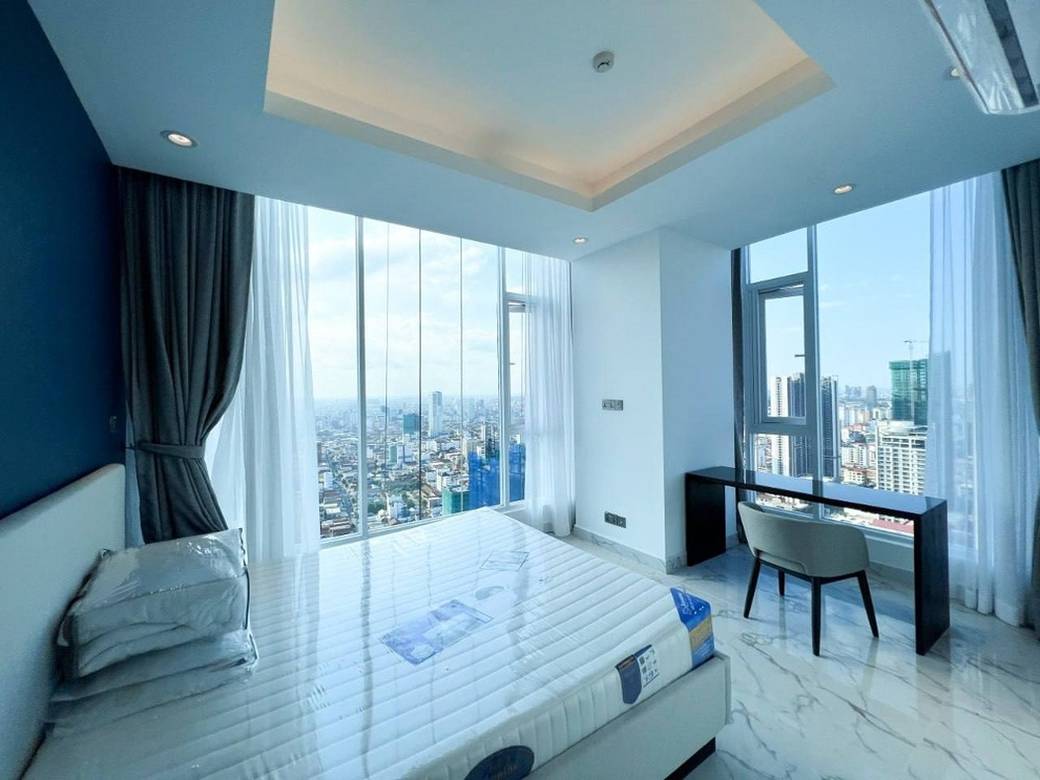 J Tower 2 Condominium | 91 sqm Land Size Condo Na prodej