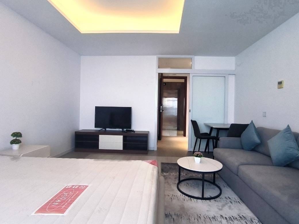 The Penthouse Residence | Meblowane Studio Na wynajem