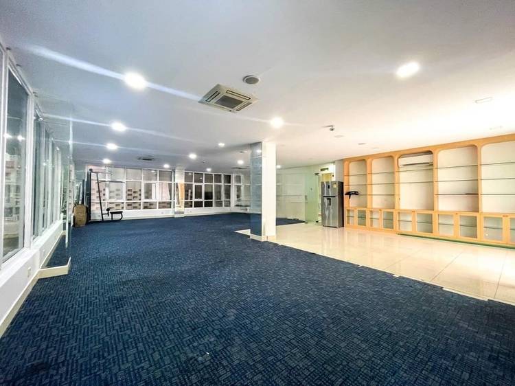 Building For Rent in BKK 3, Boeng Keng Kang, Phnom Penh