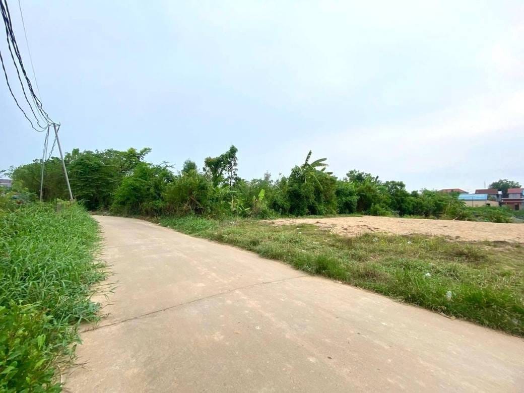 Relief À vendre à Ta Khmau $547,000