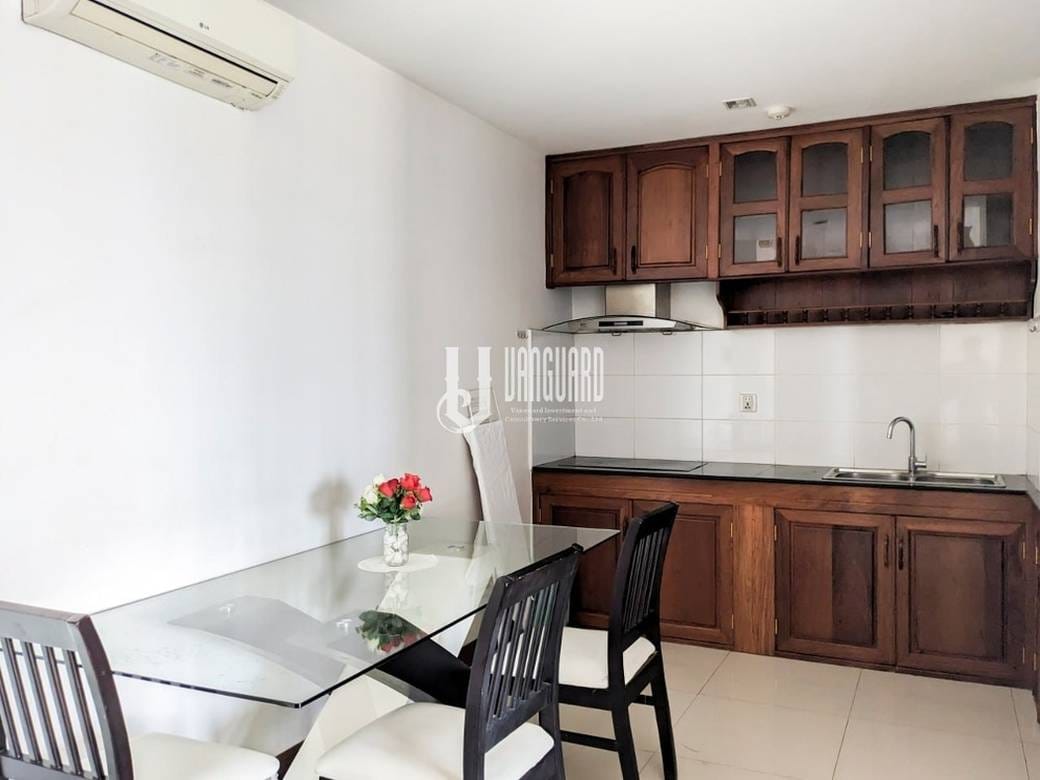 អាគារ សំរាប់ជួល នៅToul Kork តម្លៃ $15,000