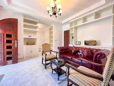 $1,500 Villa