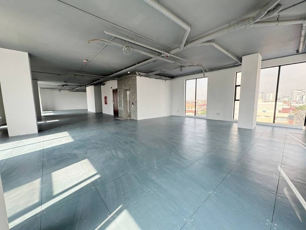275 sqm Living Size Offices For Rent in Boeng Keng Kang