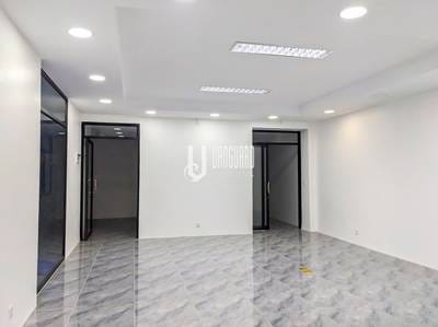 Restaurant For Rent in Chamkarmon $4,500